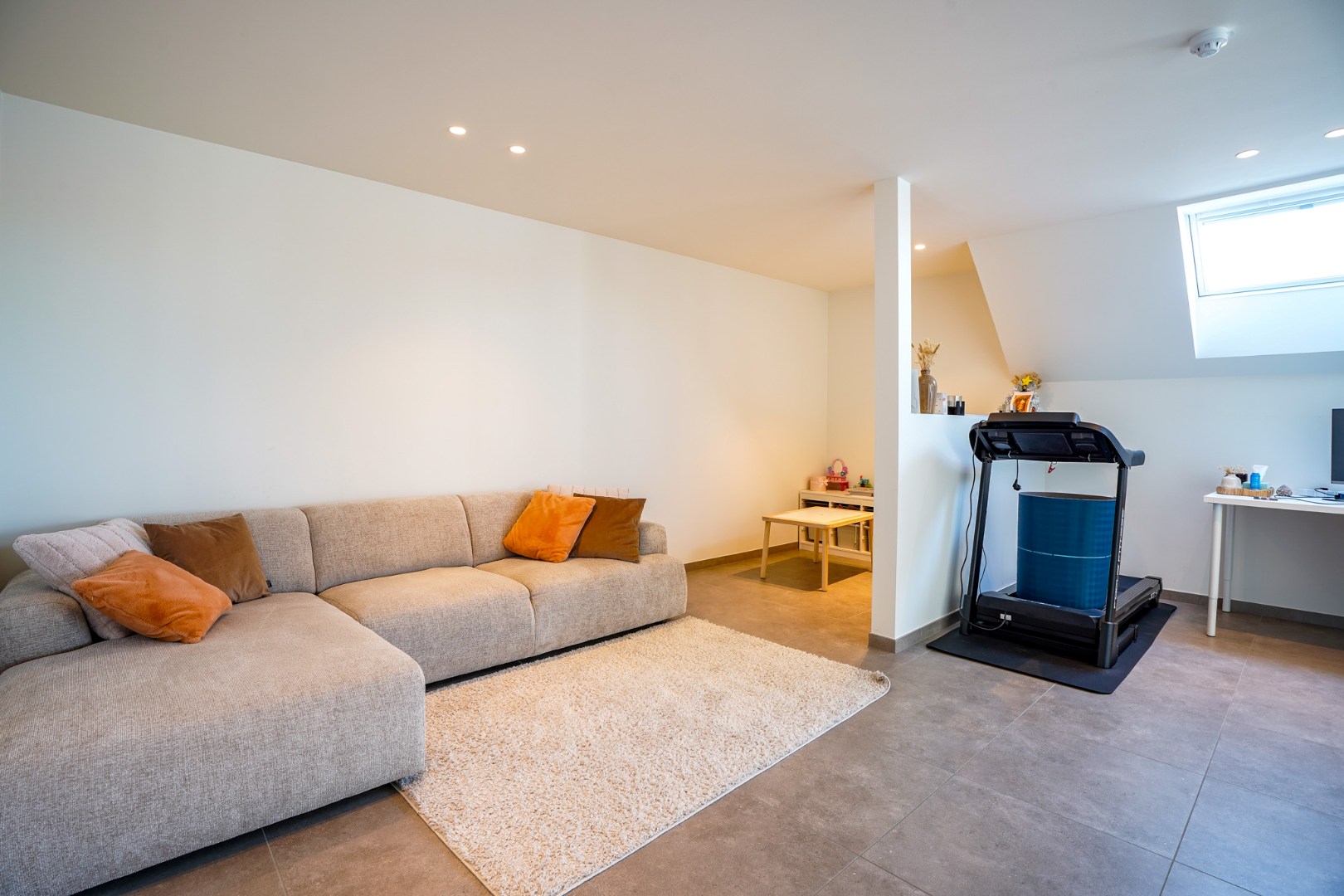 Ruim 2-slaapkamerappartement (129m²) te Leke (Diksmuide). 