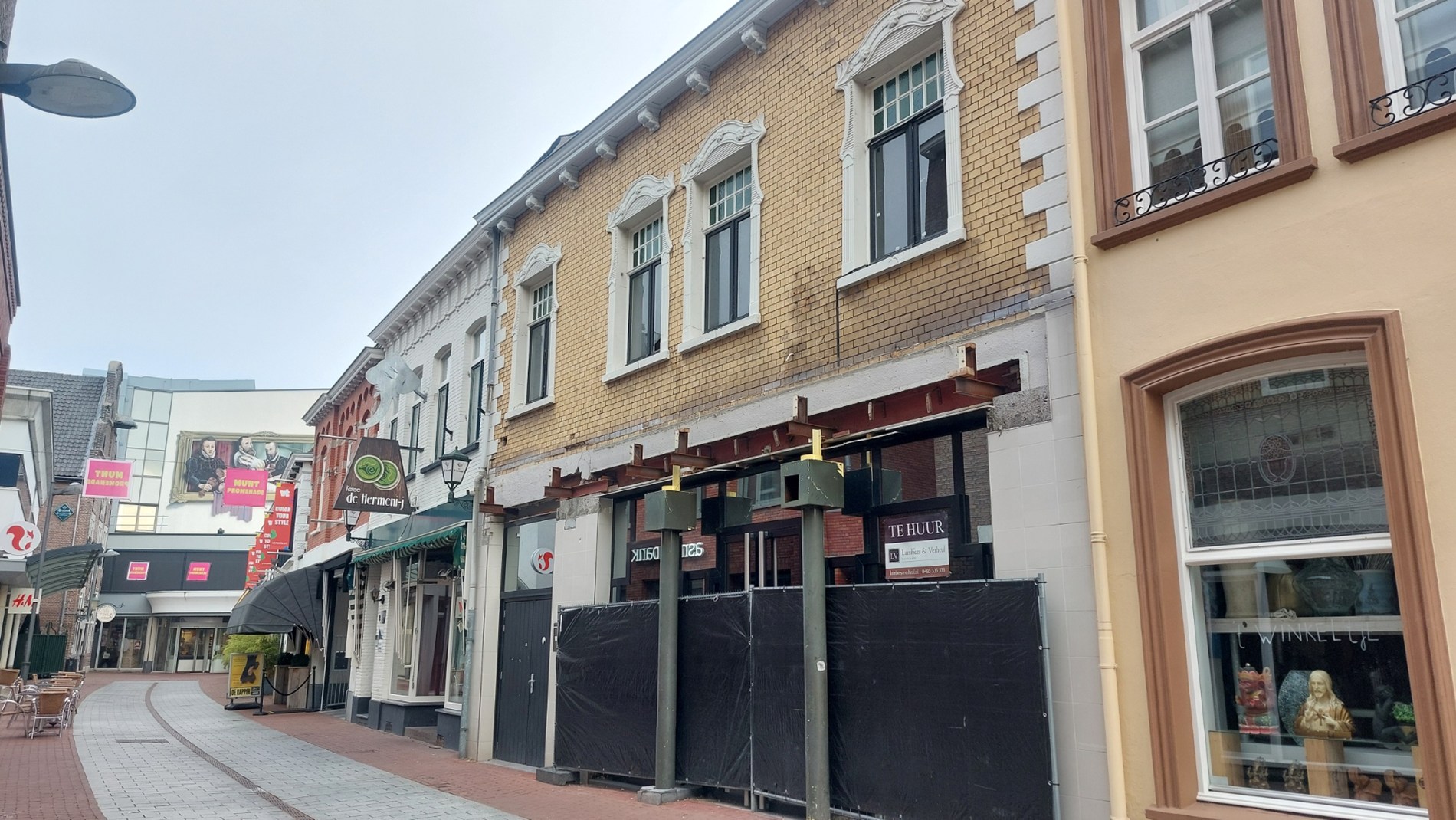 Gebouw te koop in Weert