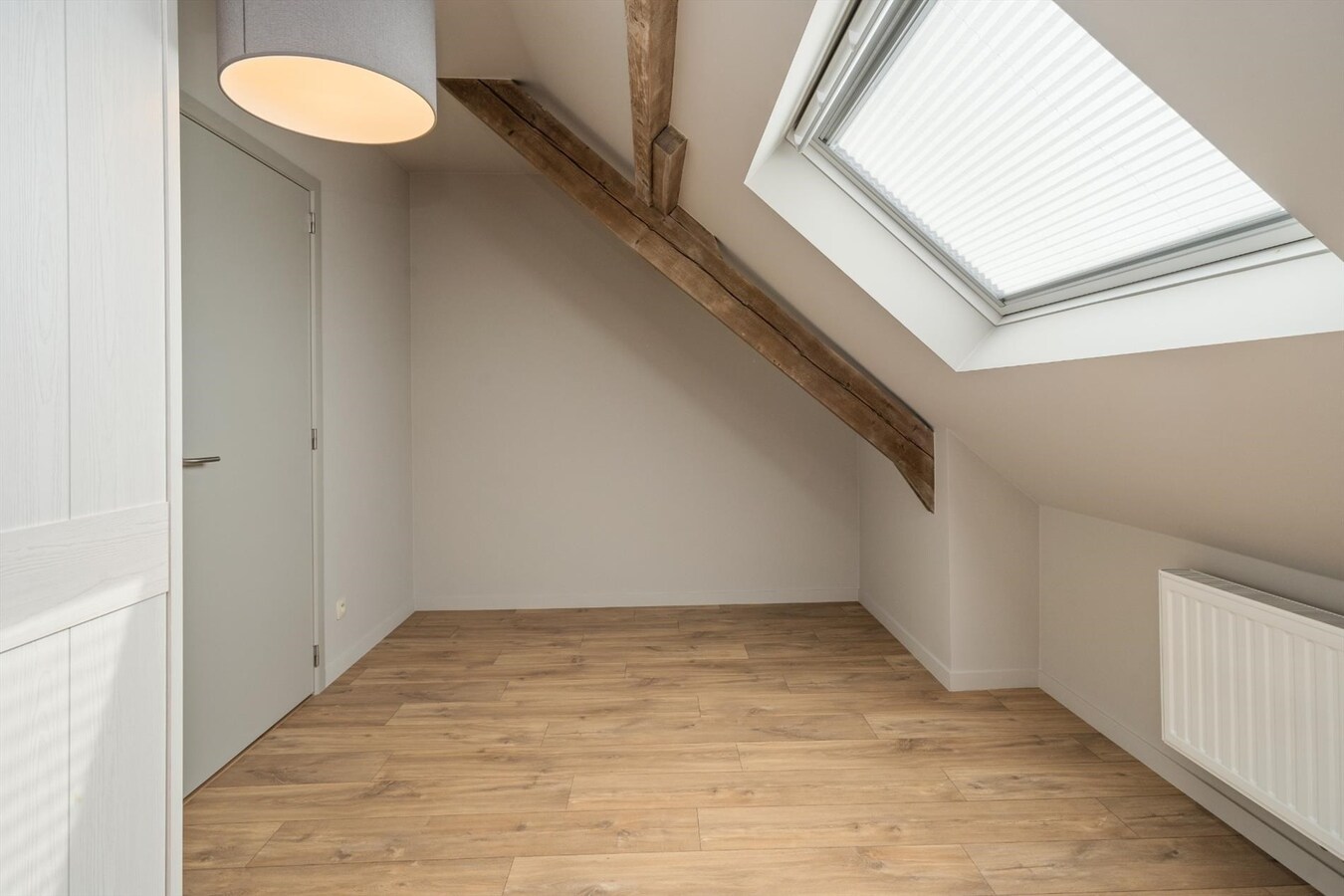 Uitstekend gelegen doorzonappartement met prachtig uitzicht 