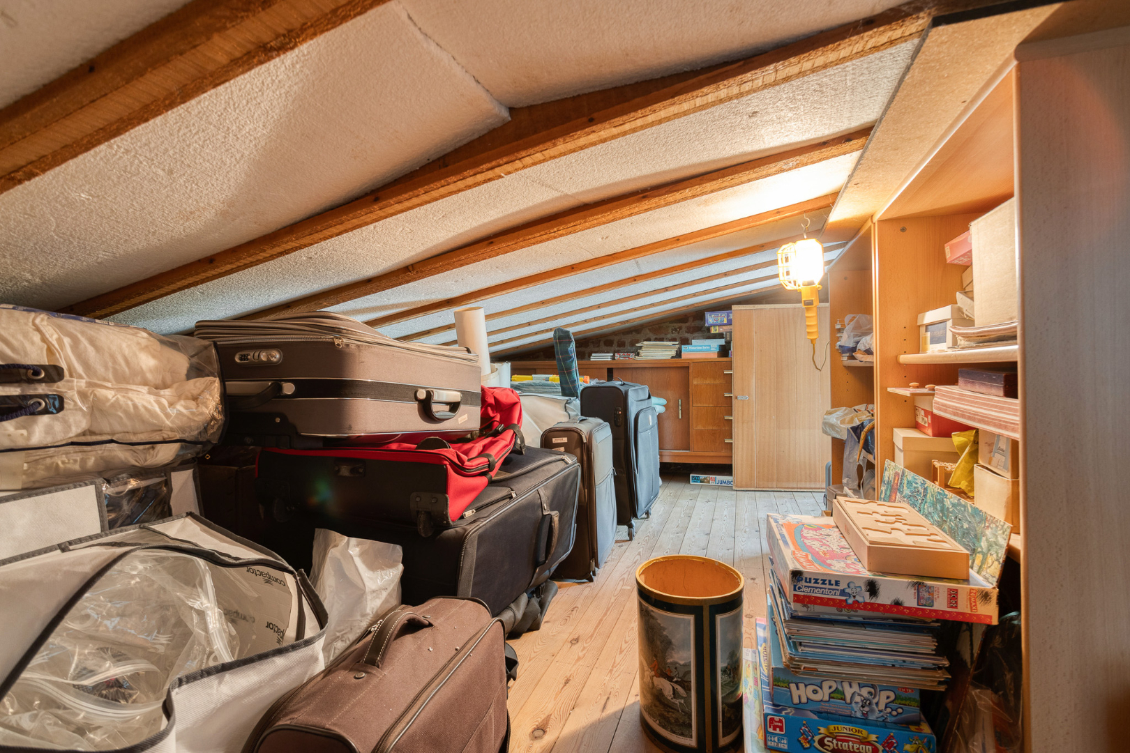 WONING met 3 slaapkamers en garage op 1.465 m² – 1640 SINT-GENESIUS-RODE 