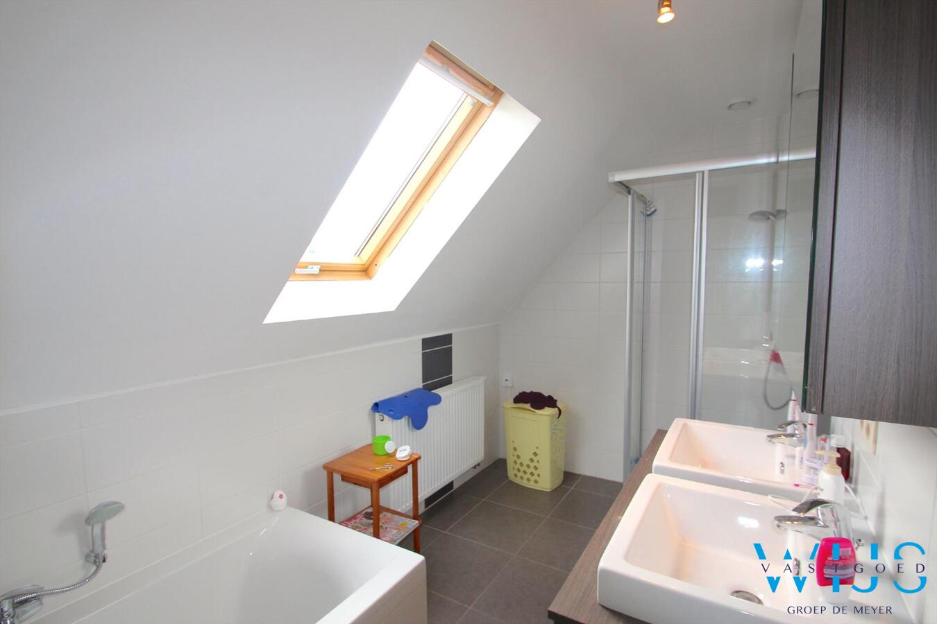 Landelijk gelegen duplexwoning centrum Assenede ! Mooie locatie ! 