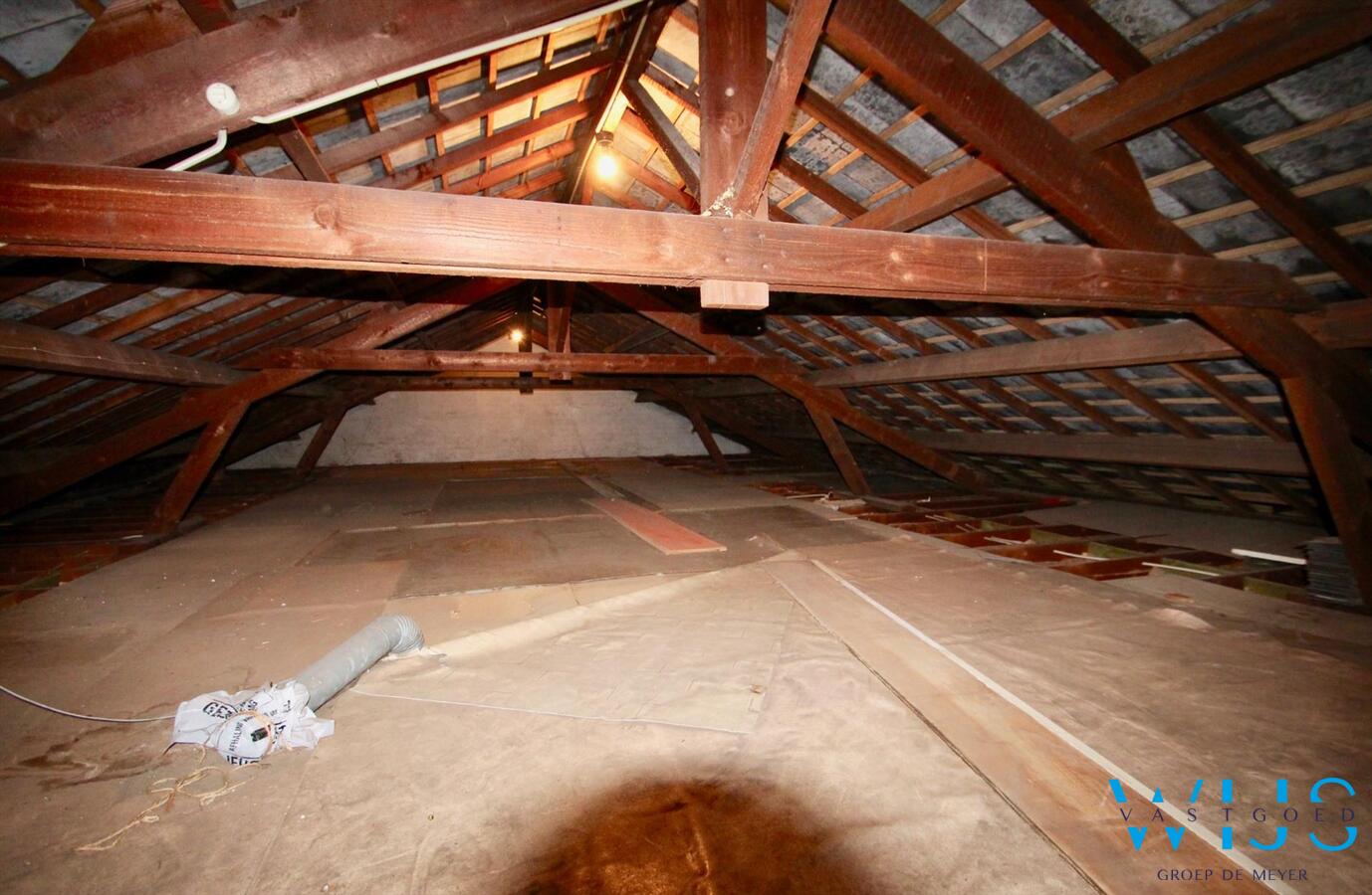 Charmante open bebouwing gelegen in gezellige wijk te Evergem! 