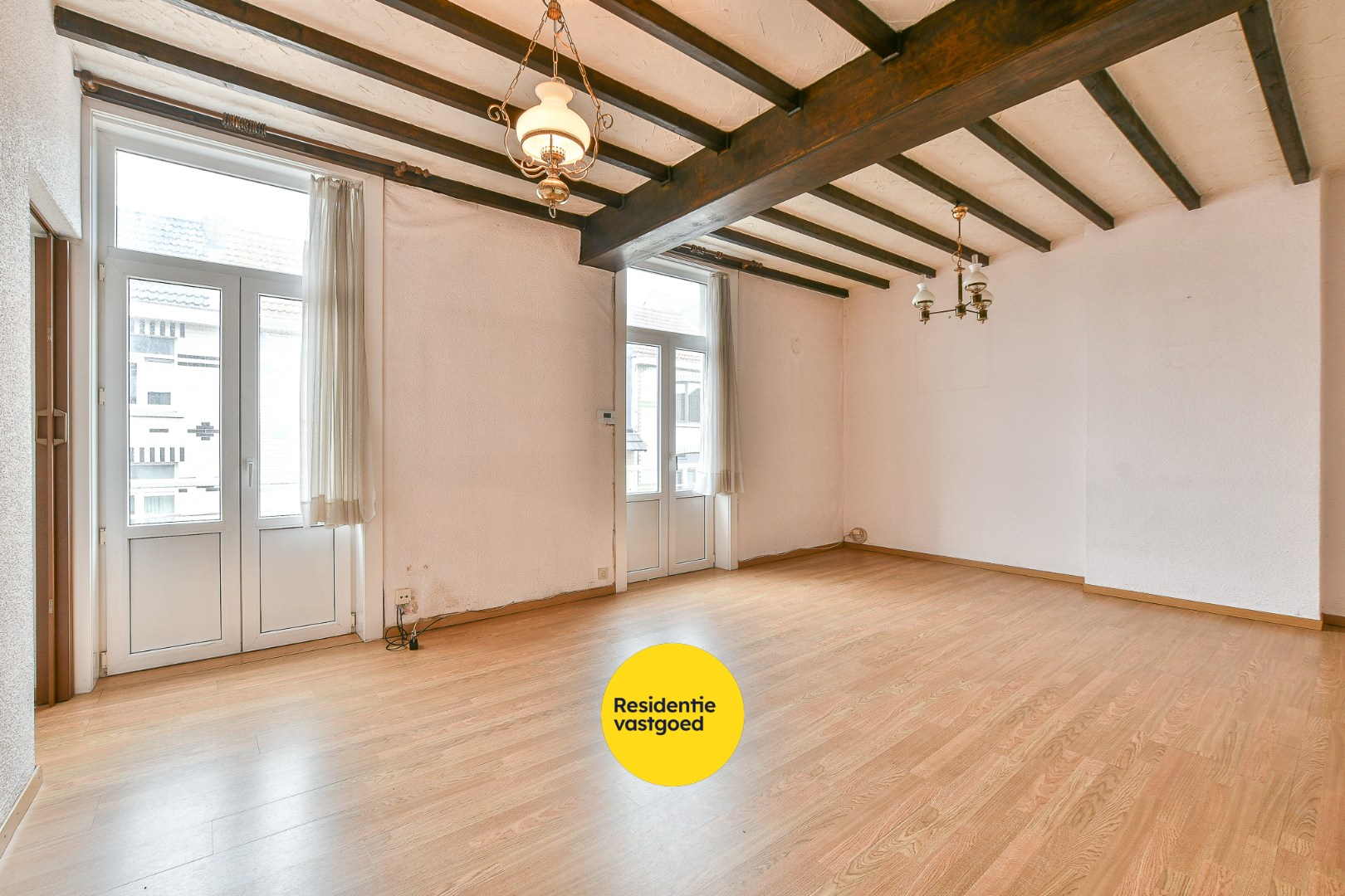 Instapklaar 2-slaapkamerappartement in hartje Blankenberge nabij de Grote Markt 