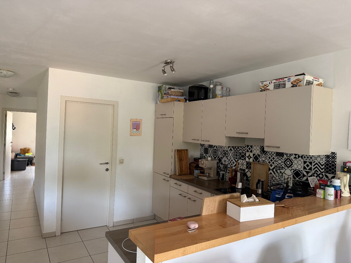 Appartement 2 chambres avec terrasse et parking 