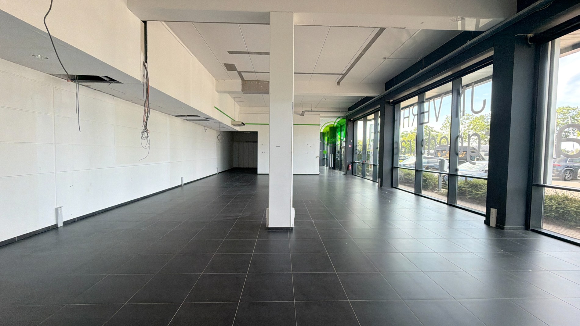 Kantoren te huur op zichtlocatie langs N16 in Bornem