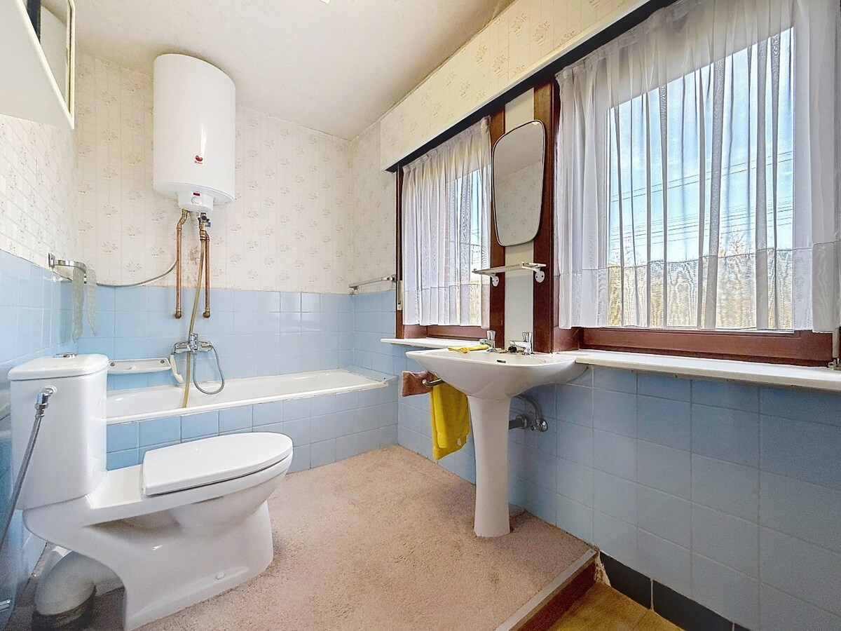 Te renoveren woning met veel potentieel nabij station/centrum Wetteren 