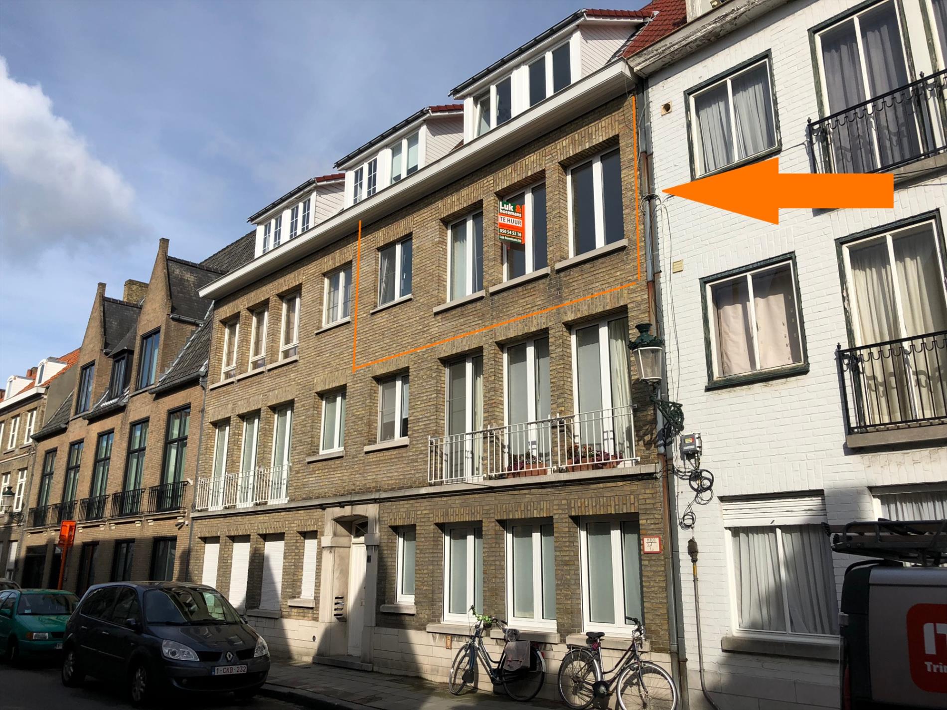 Luchtig appartement met balkon 