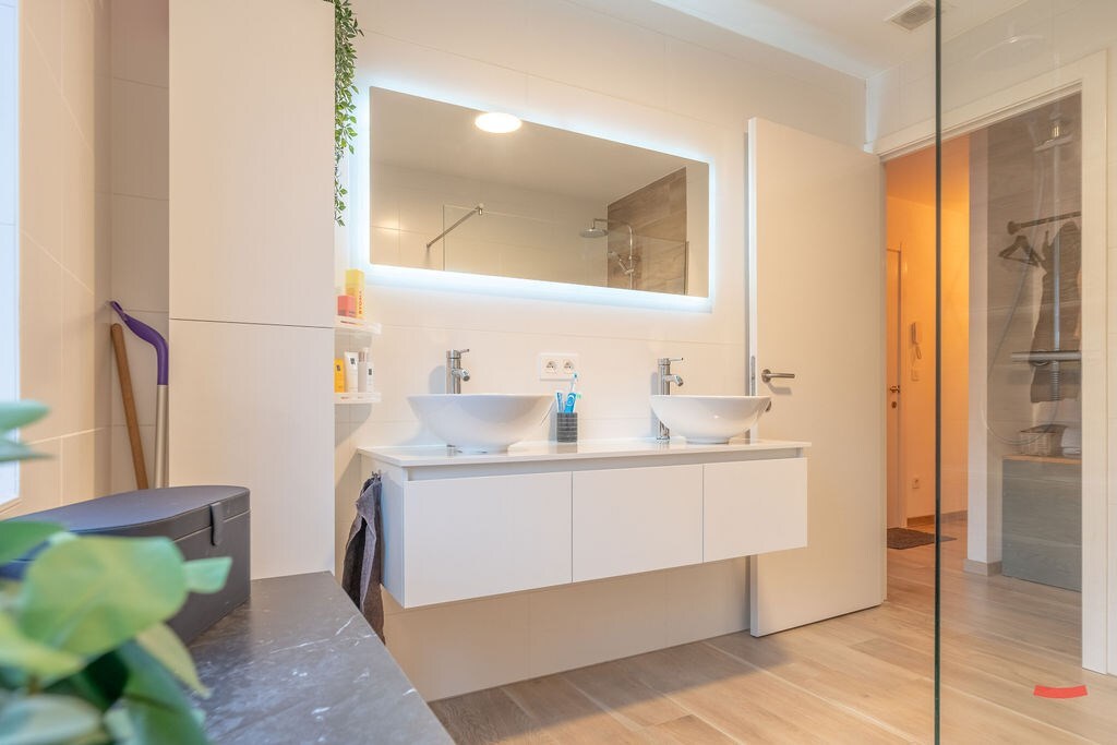 Benedenwoning verhuurd in Ravels