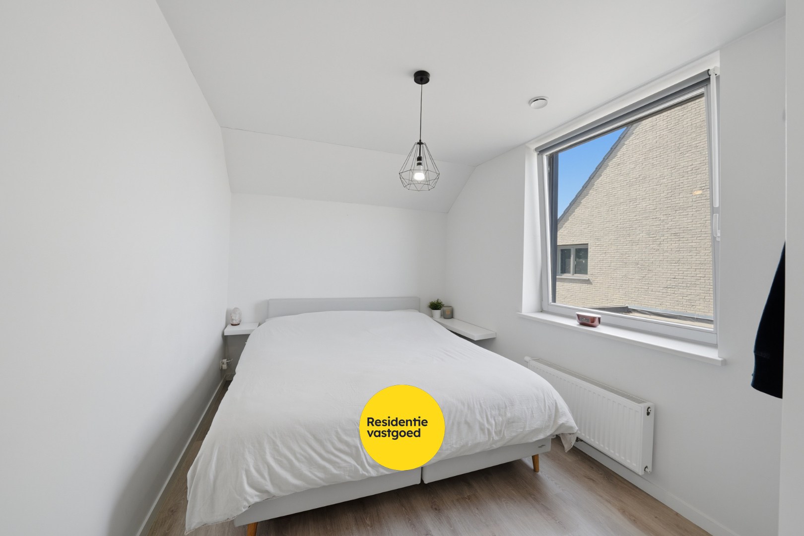 Instapklare woning in rustige woonwijk te Zandvoorde 