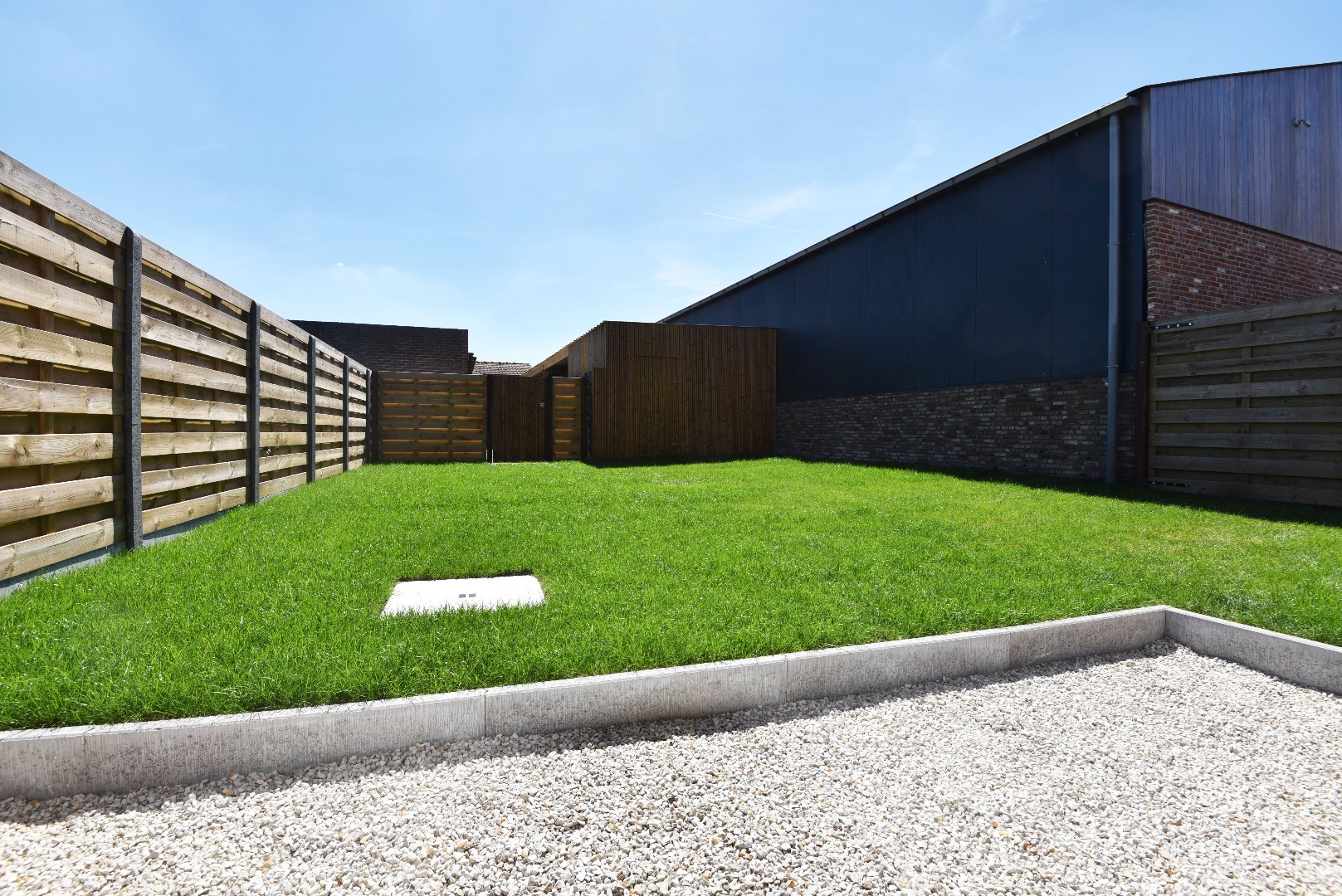 Gerenoveerde woning met 3 slaapkamers en tuin 