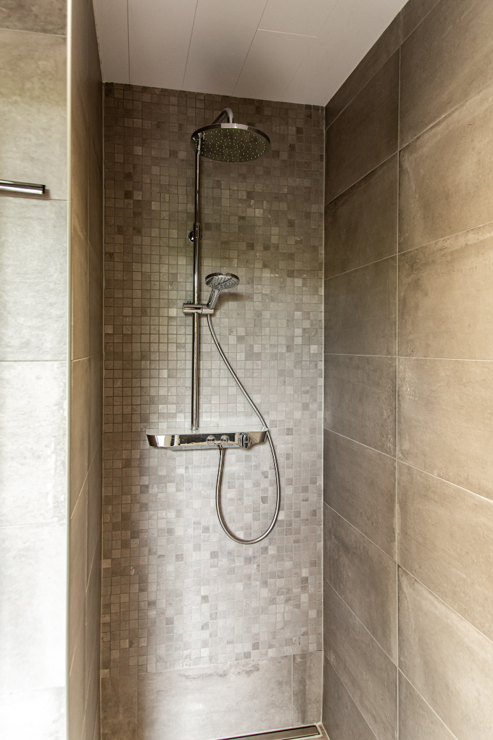 Eigentijdse woning met 3 slpks en prachtig aangelegde tuin 