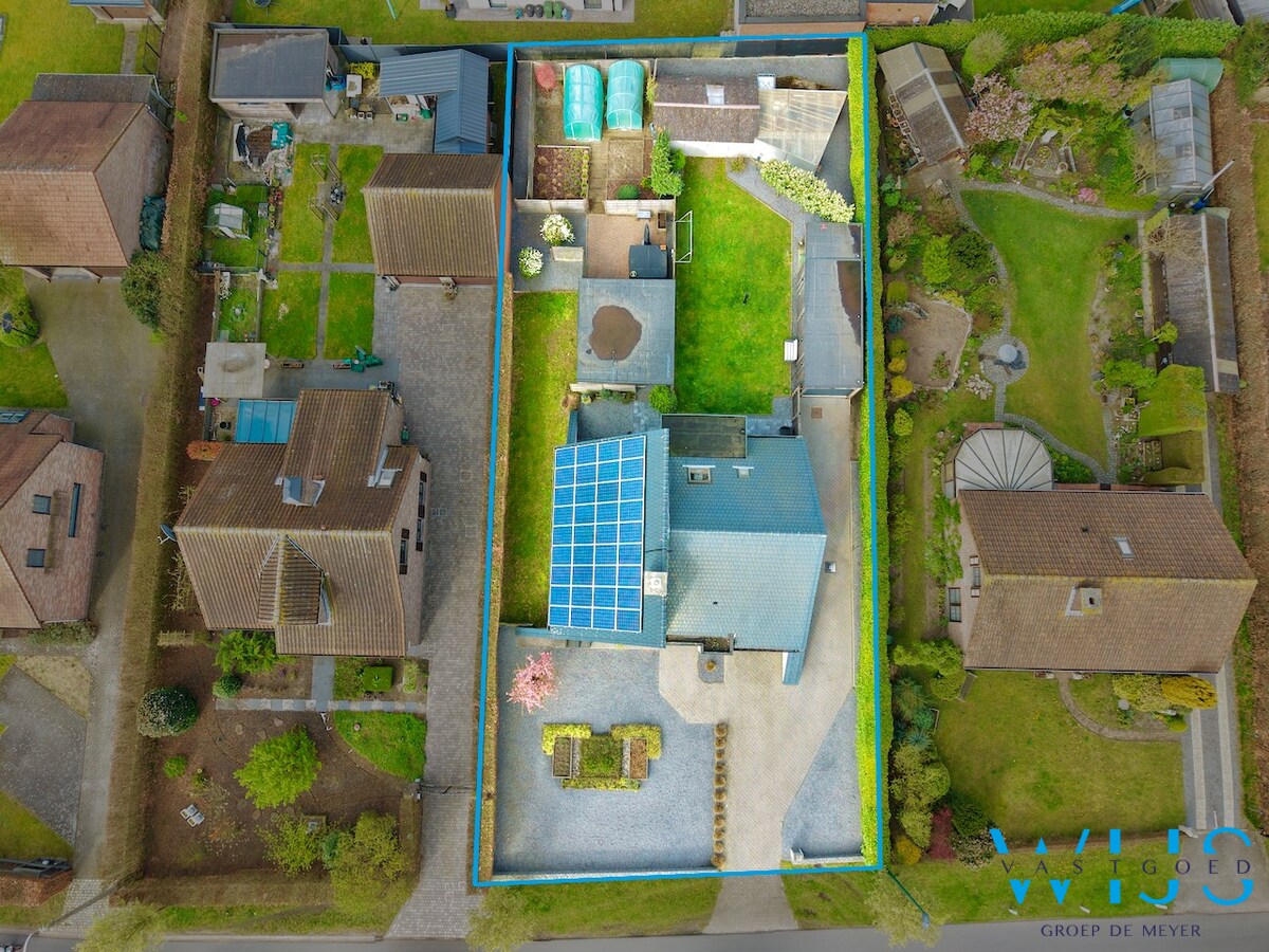 Instapklare open bebouwing op topligging nabij centrum Assenede! 