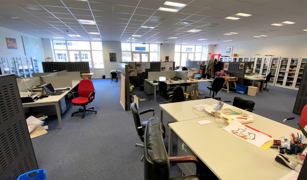 Kantoren te huur aan Begijnhoflaan in Gent