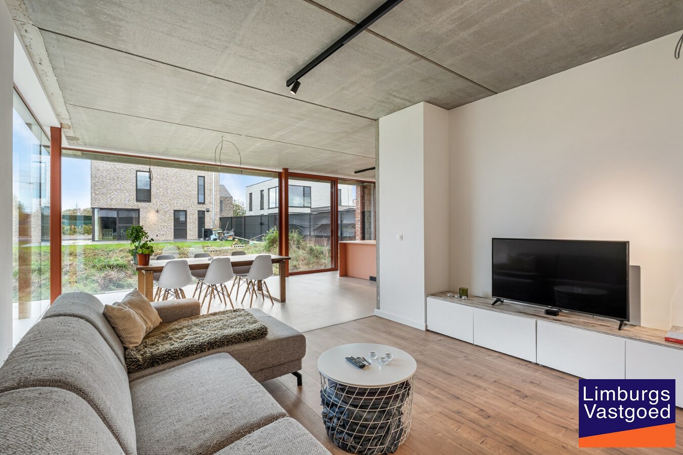 Nieuwbouwwoning, open bebouwing, 3 slpk, 3a60ca 