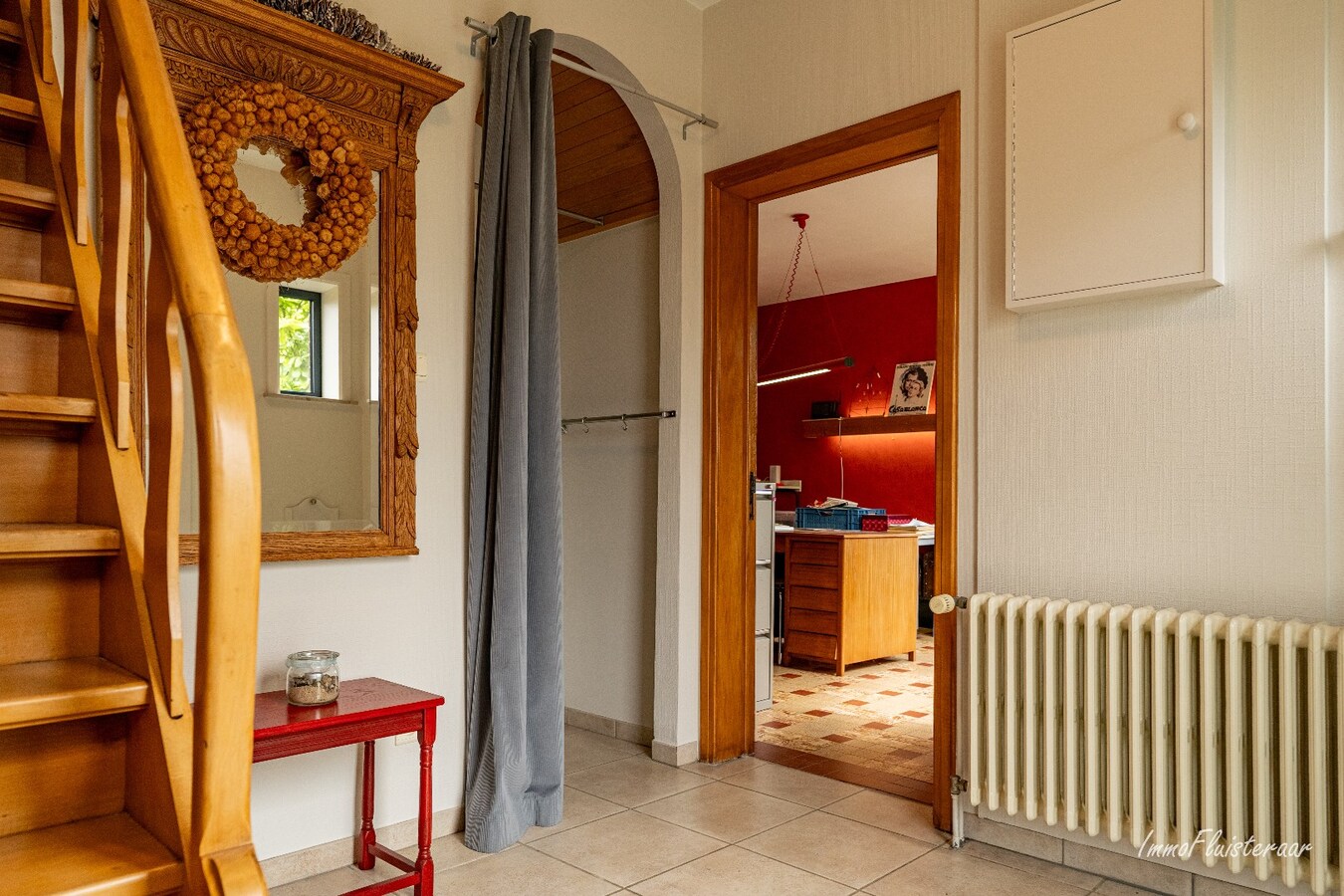 Landelijk gelegen bedrijfswoning met diverse bijgebouwen op ca. 3,5 ha te Bekkevoort (Vlaams-Brabant) 