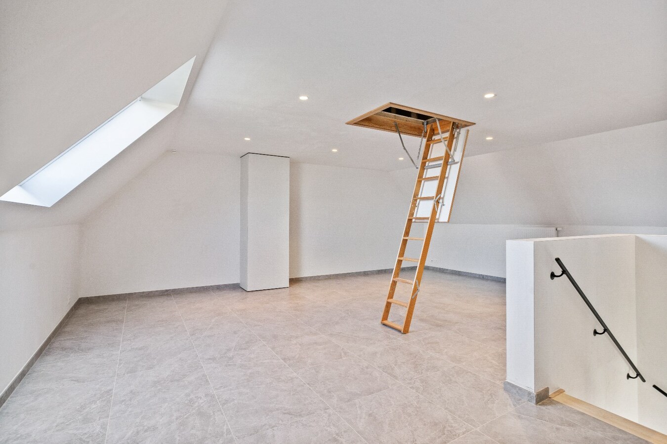 Energiezuinige nieuwbouwwoning met 4 slaapkamers te Houthulst 