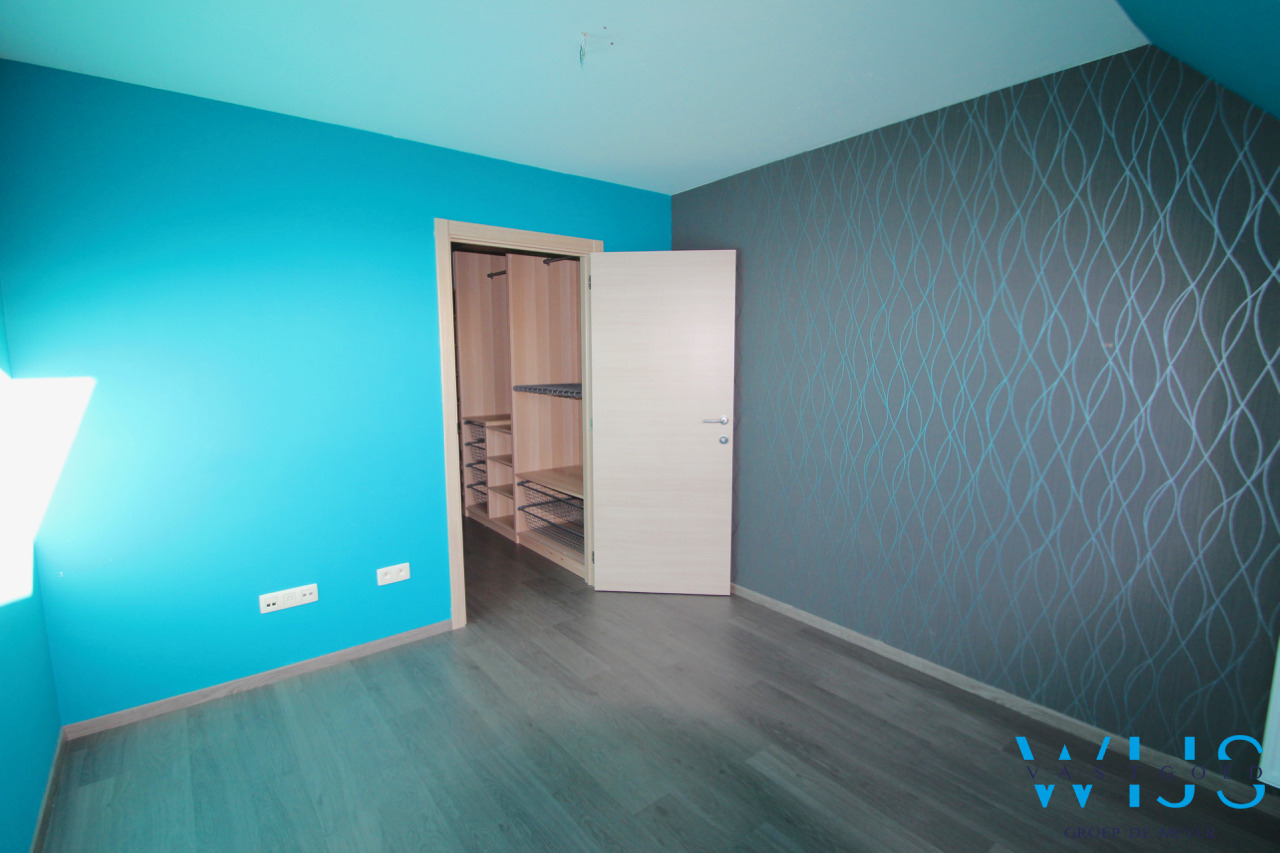 Landelijk gelegen tijdloos woonhuis te Ertvelde ! 