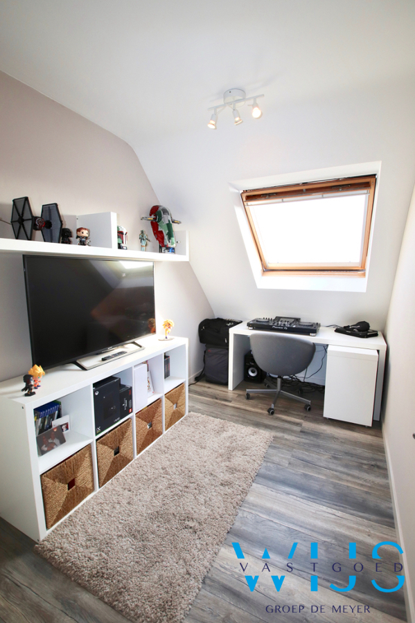 3slaapkamer appartement met leuk dakterras &amp; garage te ERTVELDE / RIEME! 