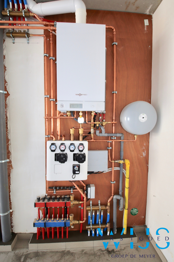 Tijdloze nieuwbouwwoning op TOPlocatie te ASSENEDE! 