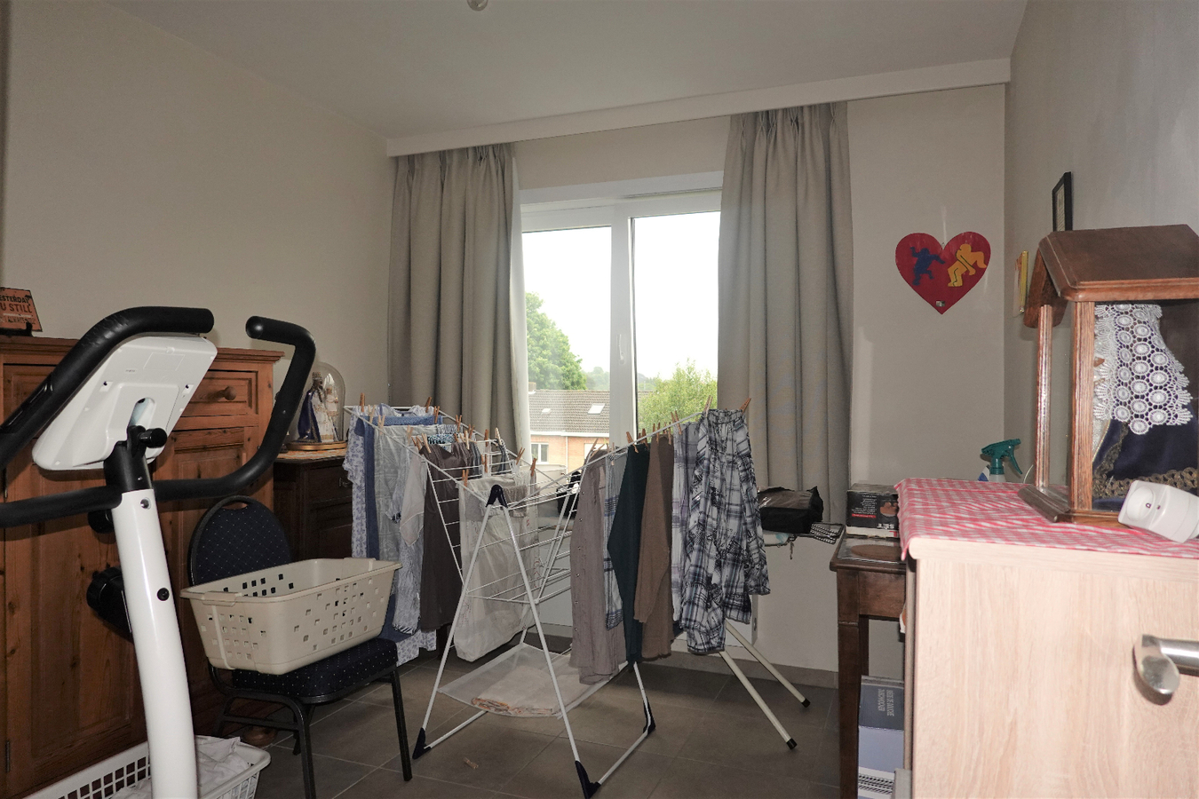 Ruim appartement met 3 slaapkamers en garagebox 