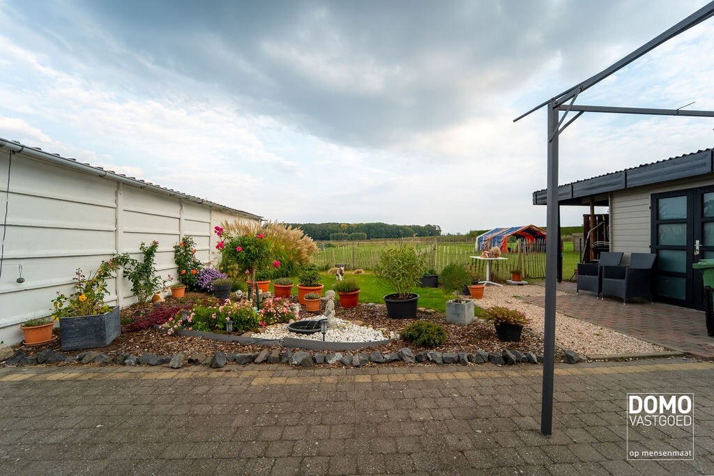 Landelijke open bebouwing met prachtig uitzicht 