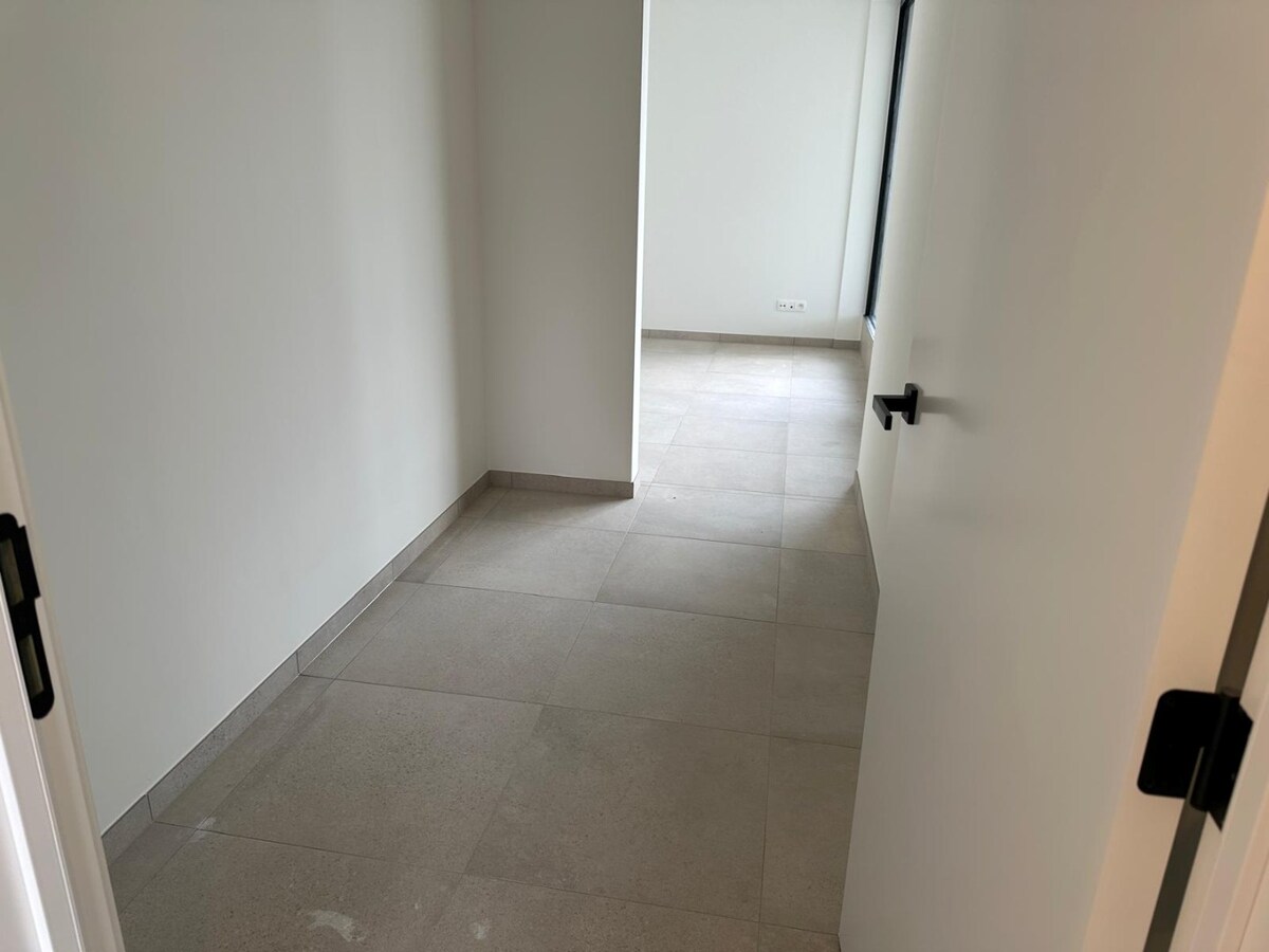 Appartement te huur op 1ste verdiep 