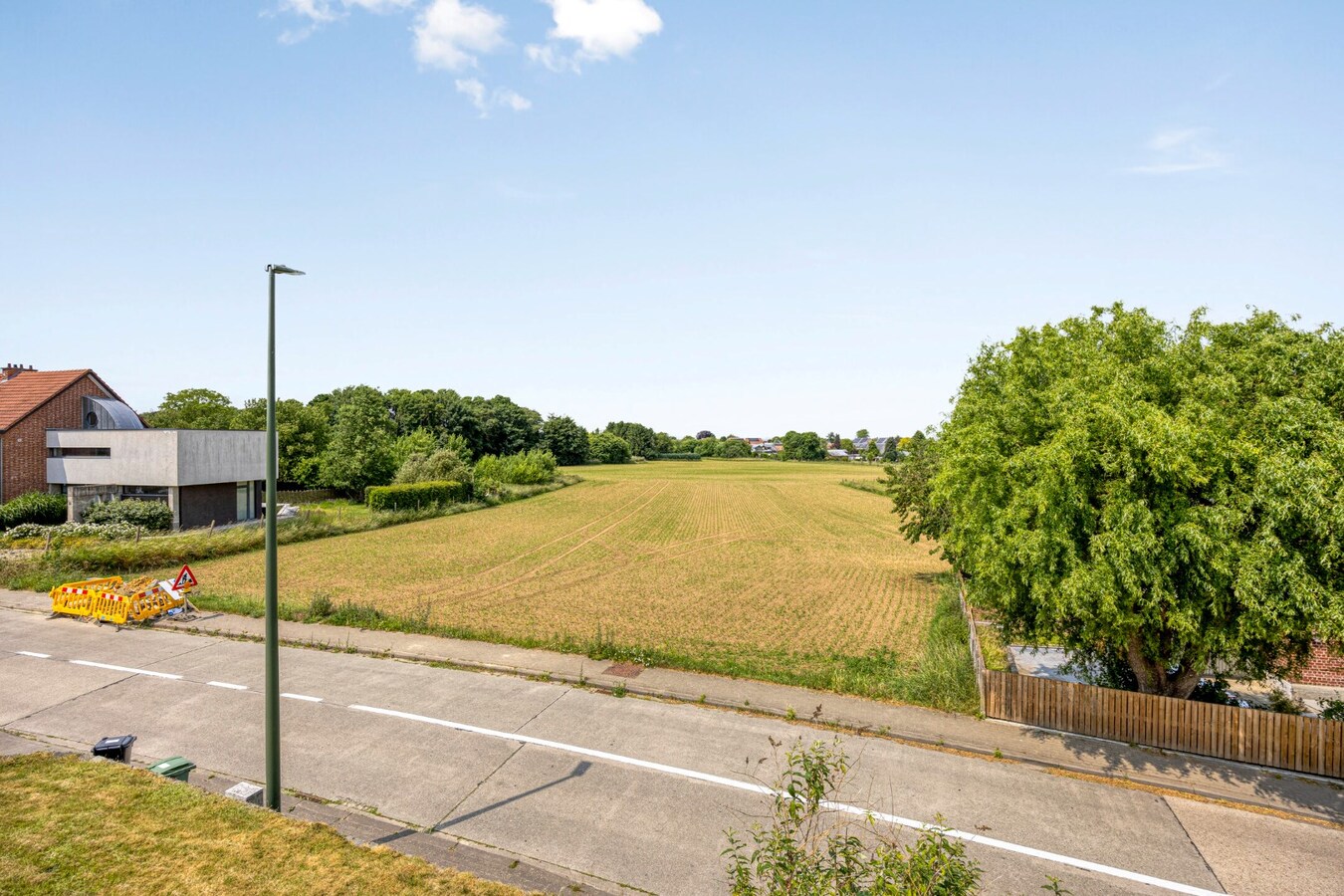 Te renoveren woning met tuin te Haasrode (Oud-Heverlee ) - 3 slaapkamers 