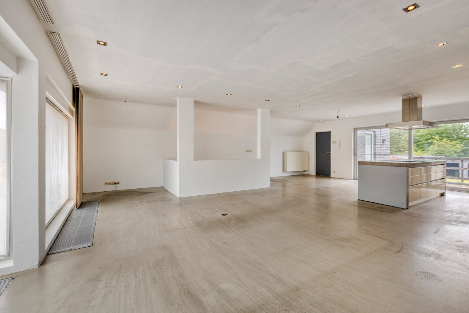 Unieke woning met 3 slpk. op een ruim perceel in Geel-centrum 