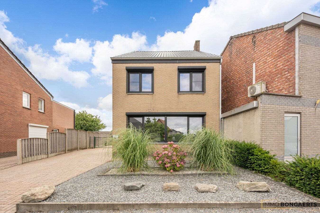 Gezinswoning op wandelafstand van het centrum van Bree 