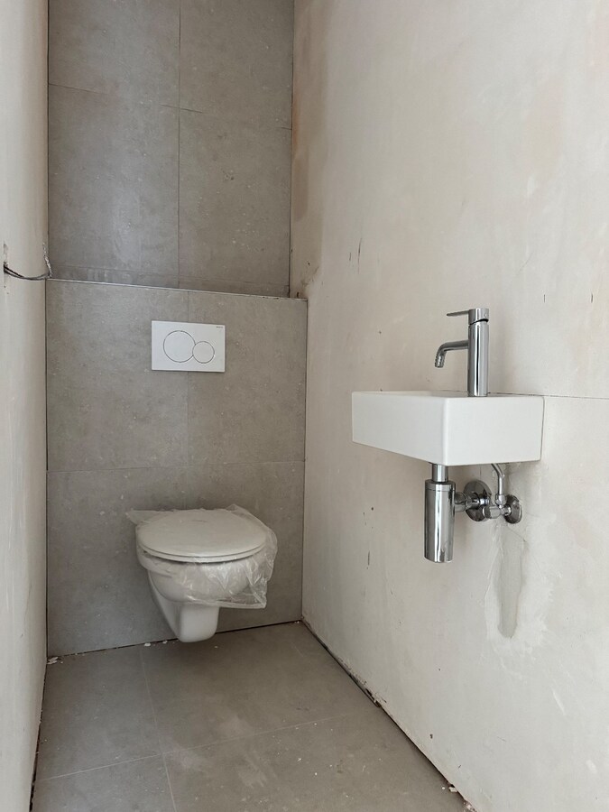 Uniek nieuwbouw appartement met 2 slaapkamers en veel zonlicht te Eernegem 