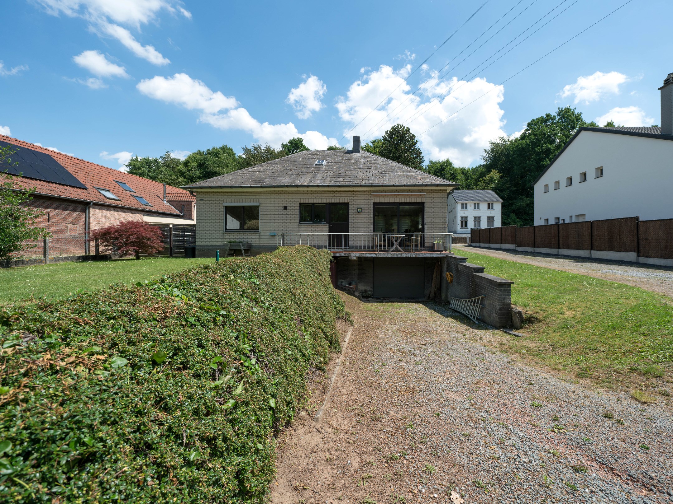Woning op gegeerde locatie met uitbreidingsmogelijkheden 