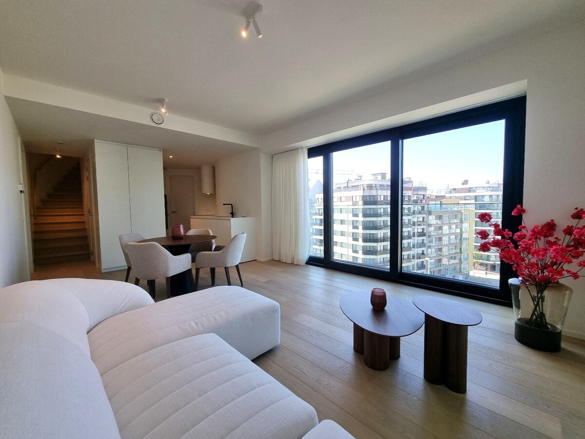 Uniek aanbod: duplexappartement in de prestigieuze Heldentoren 