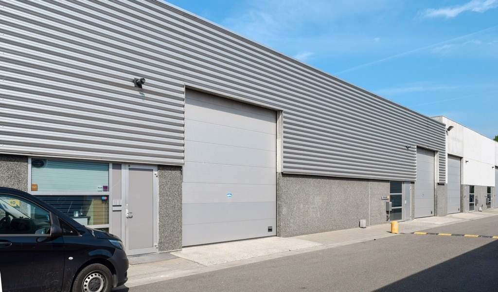 Opslagruimtes te huur langs de Gentse Steenweg in Lokeren