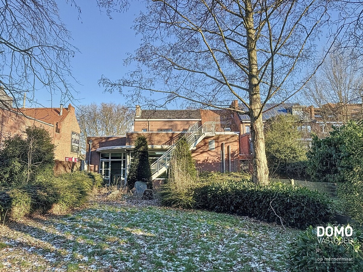 Handelshuis gelegen in het centrum van Runkst -  energielabel B. 