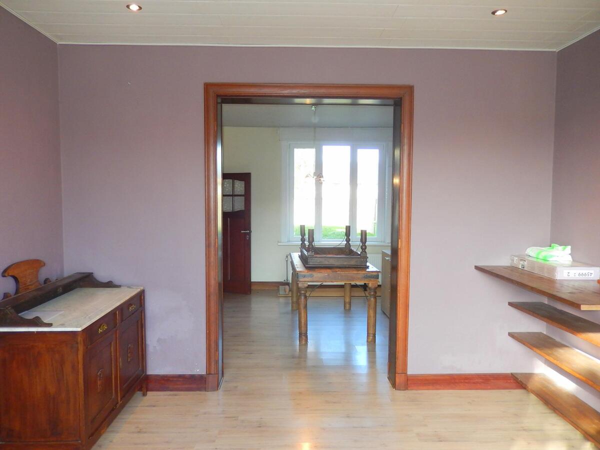 Charmante ruime woning te varsenare 