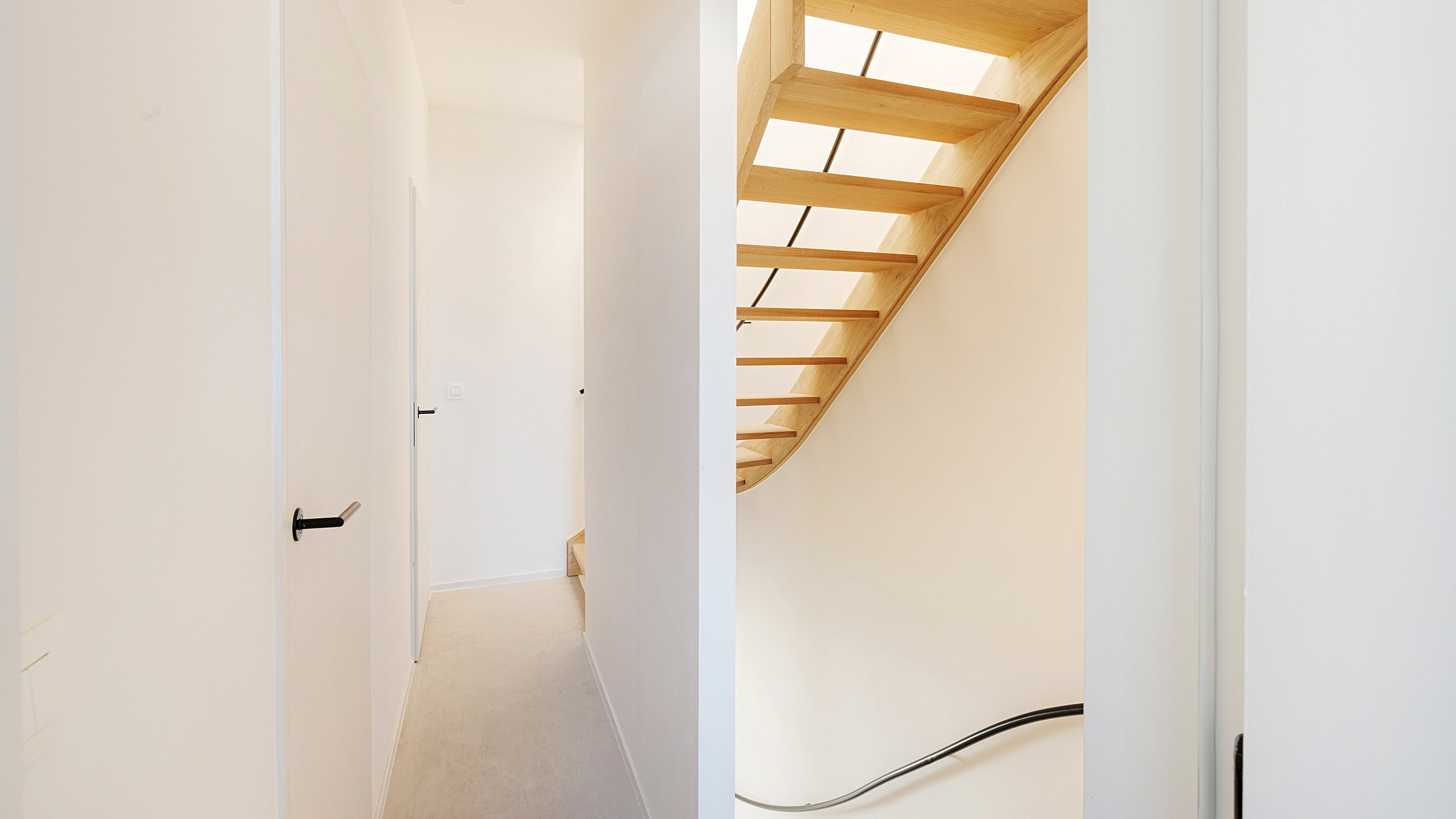 Top afgewerkte nieuwbouwwoning met 4 slaapkamers in het oude Knokke. 