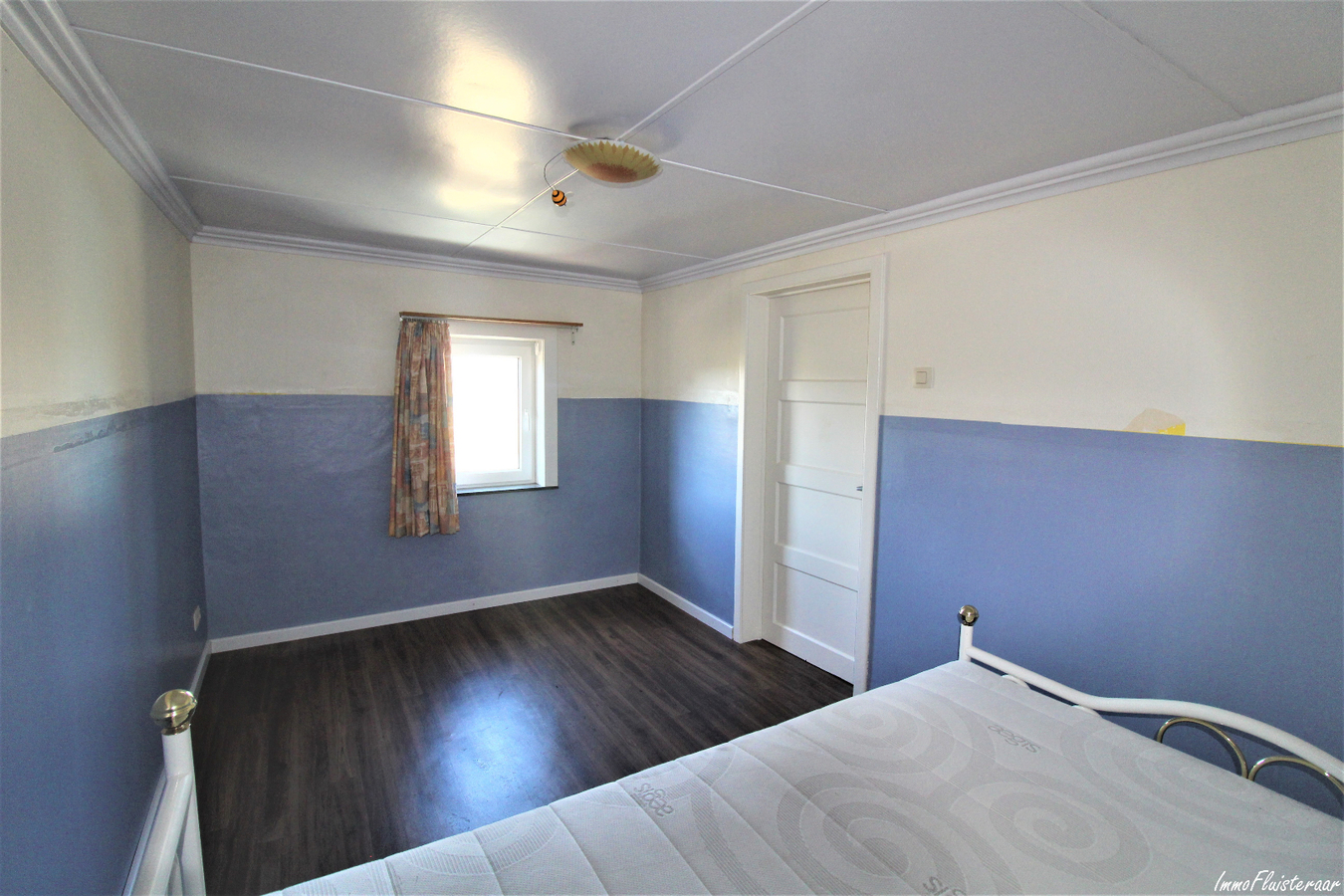 Maison à rénover (1900-1950) avec annexes et prés sur plus de 60a à Geetbets (Brabant Flamand) 