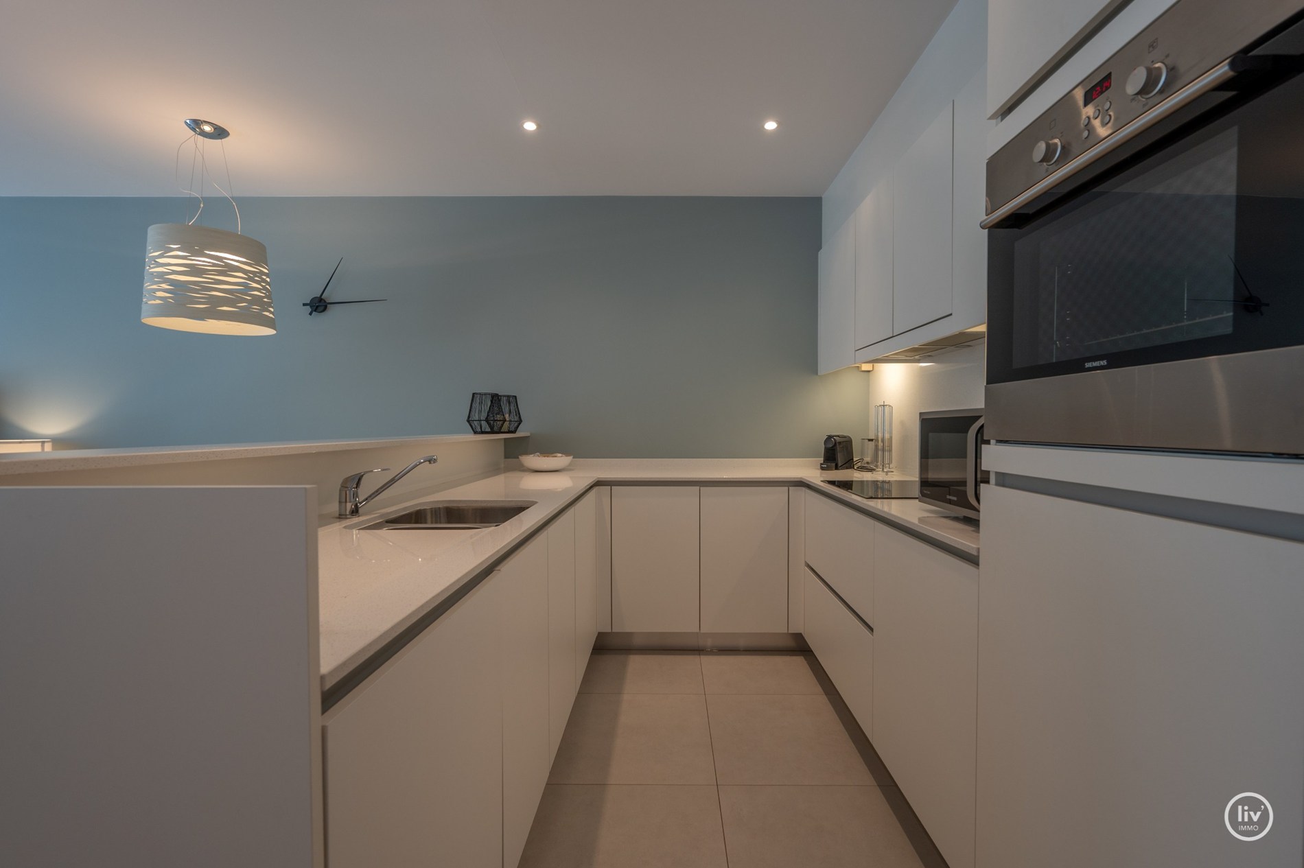 Magnifique appartement avec grande terrasse ensoleillée au centre de Knokke. 