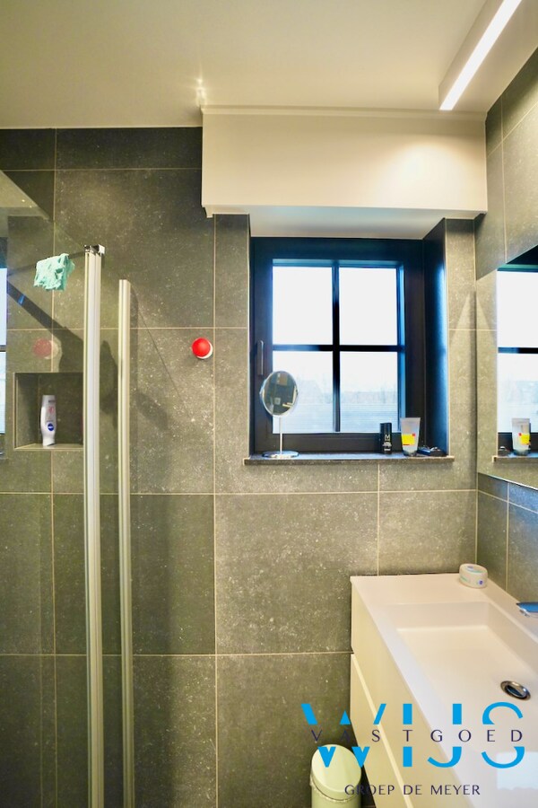 Waanzinnig mooie pastorijwoning te Assenede ! 