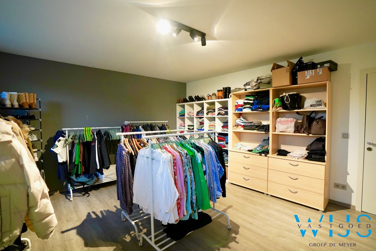 Prachtige en enorm ruime nieuwbouwwoning te Zelzate ! 