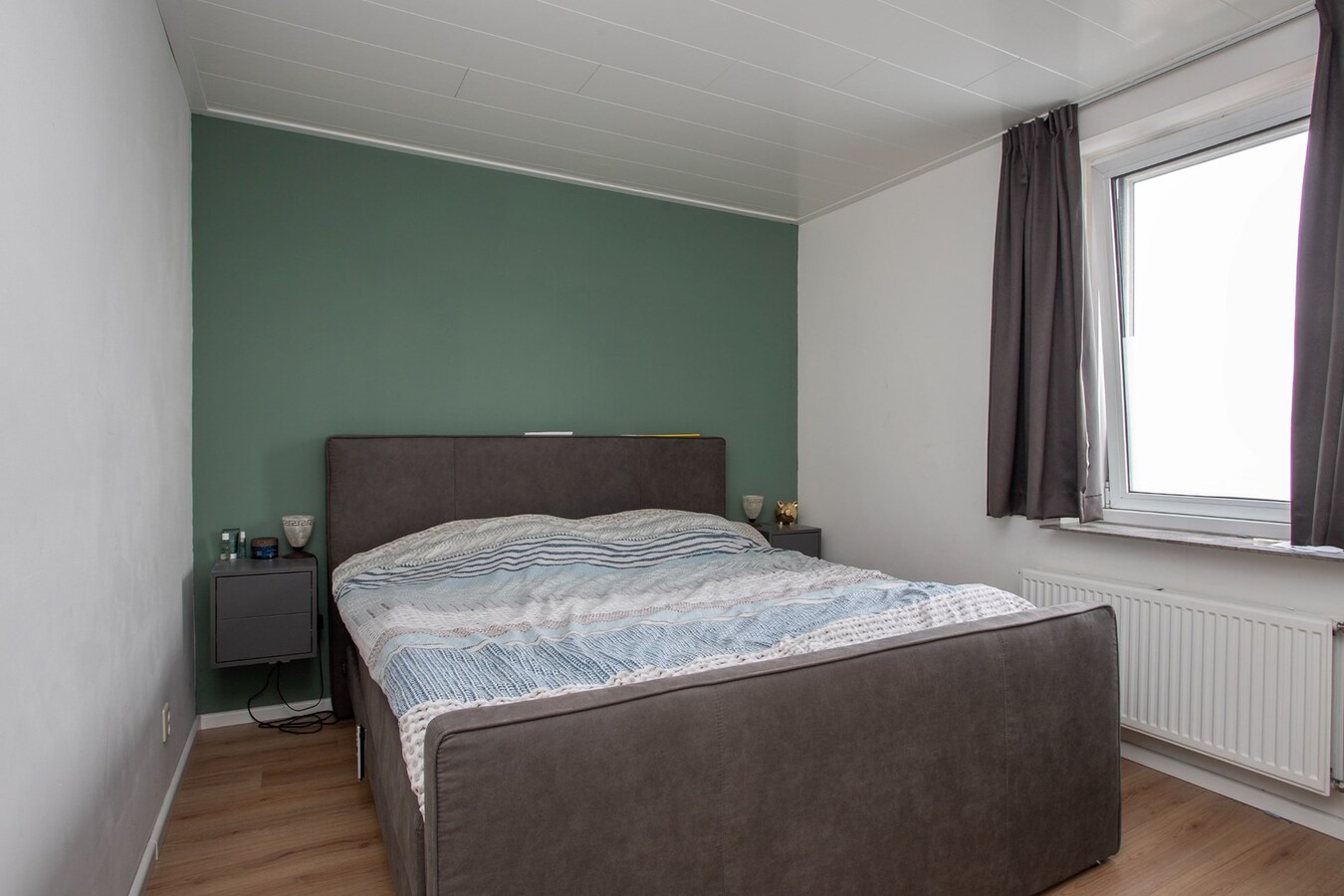 Uniek woon-winkelpand met bedrijfs-, en buitenruimte op toplocatie in Reusel. 