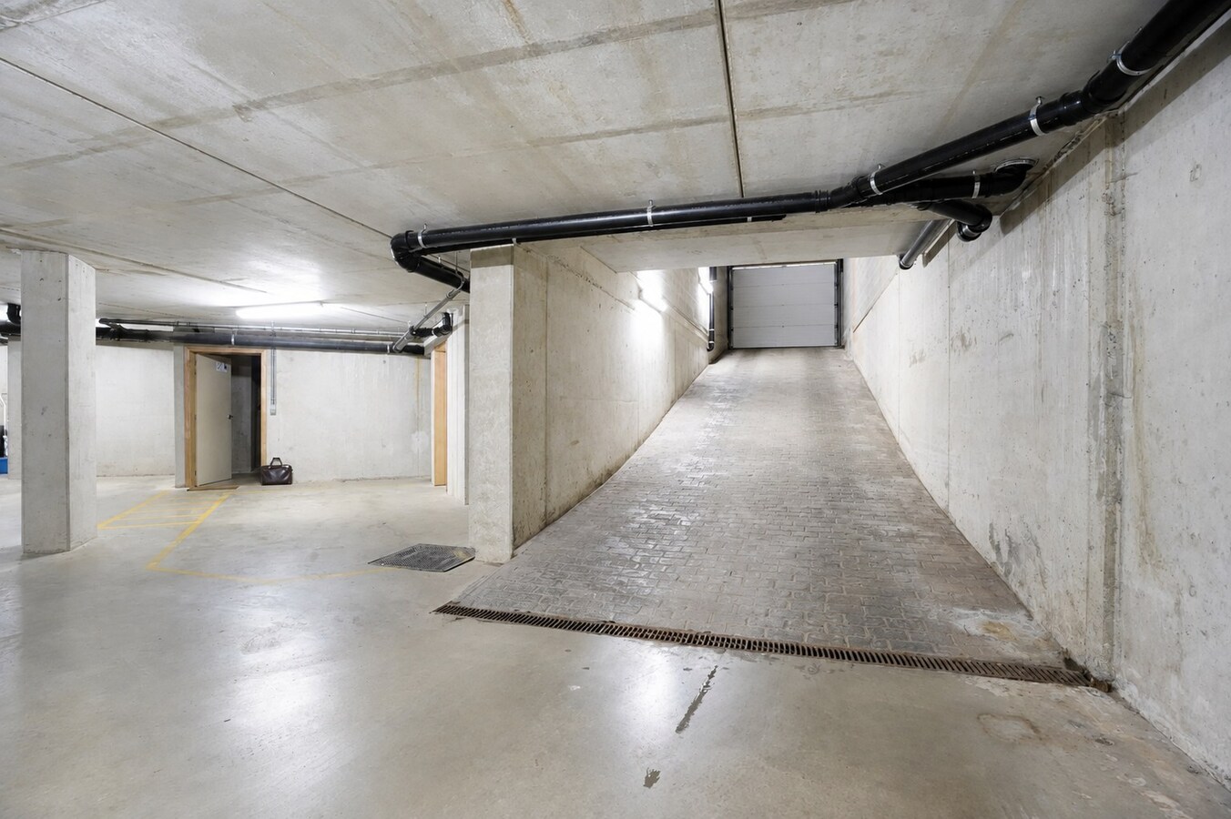 Te koop parkeerplaats - Aartrijke