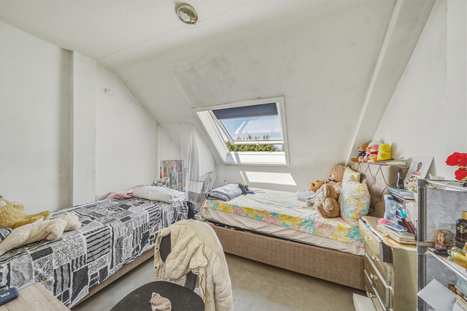 Interessant opbrengsteigendom met 3 appartementen in Oudenburg 