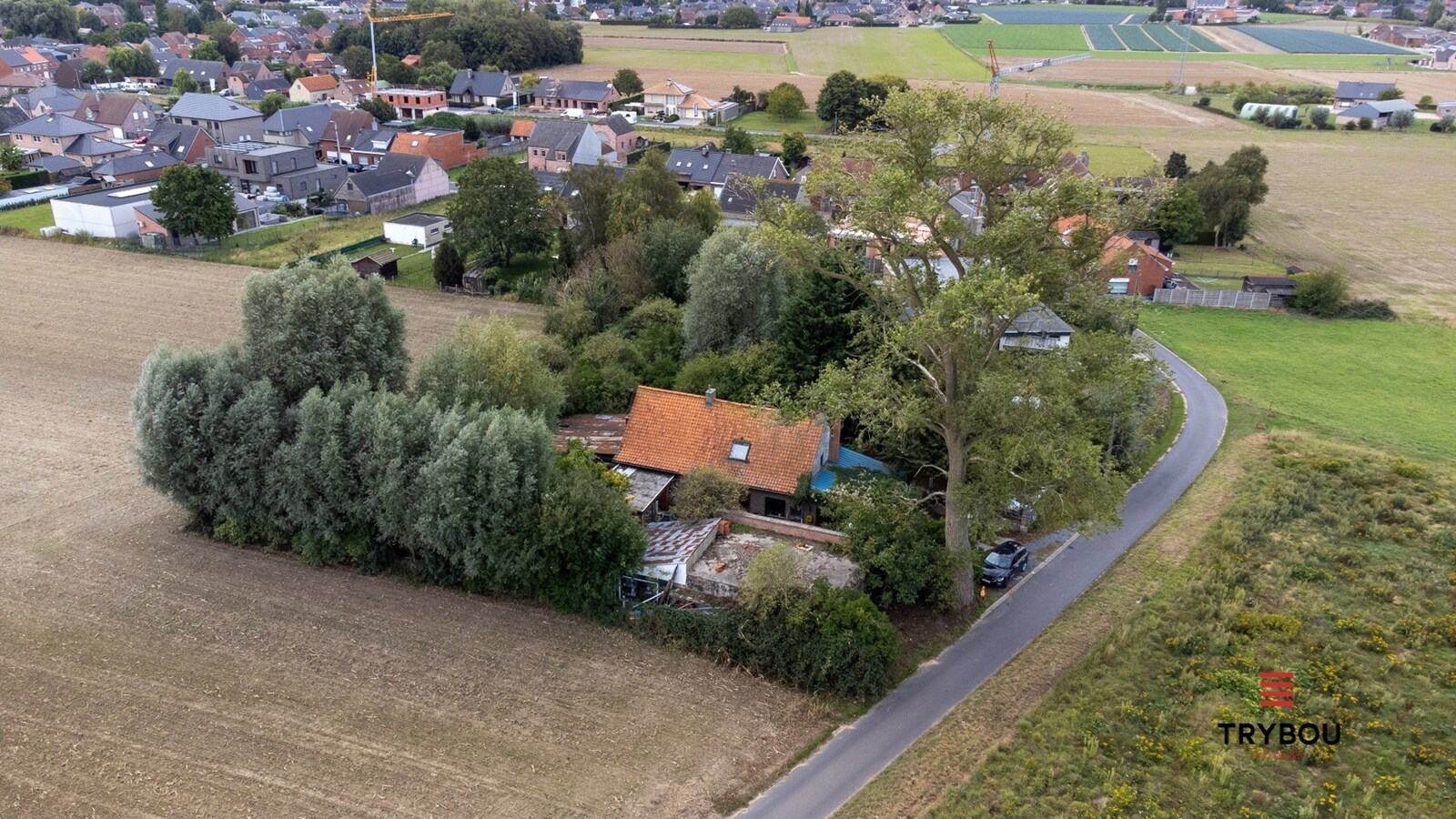 Landelijk gelegen woning met panoramische vergezichten op 2674m² 