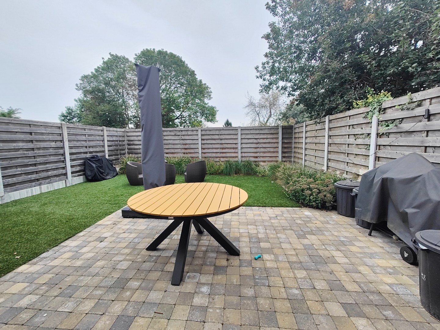 Energiezuinig appartement met tuin en autostaanplaats 