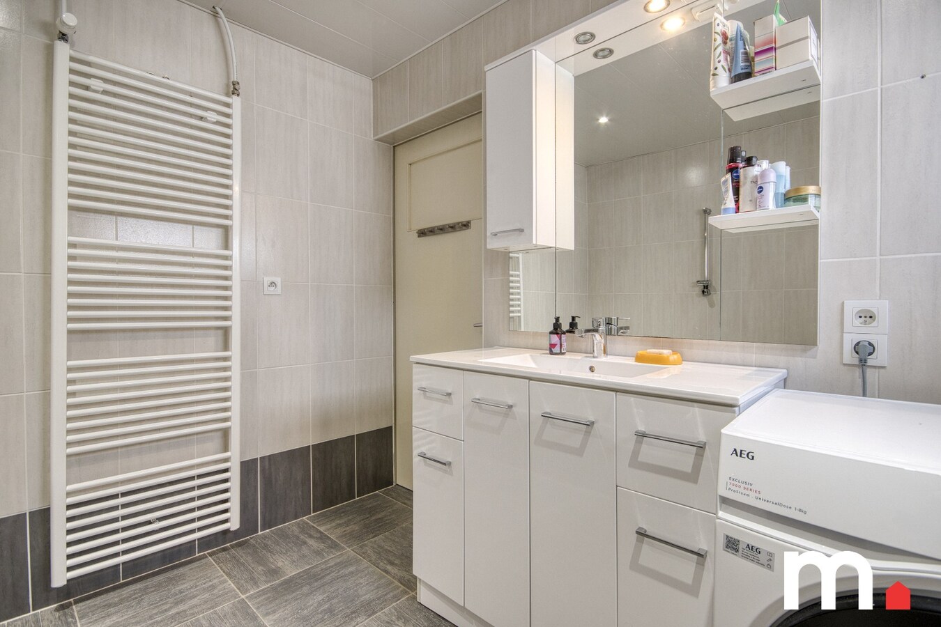 Woning te Lauwe nabij het centrum met uitweg! 