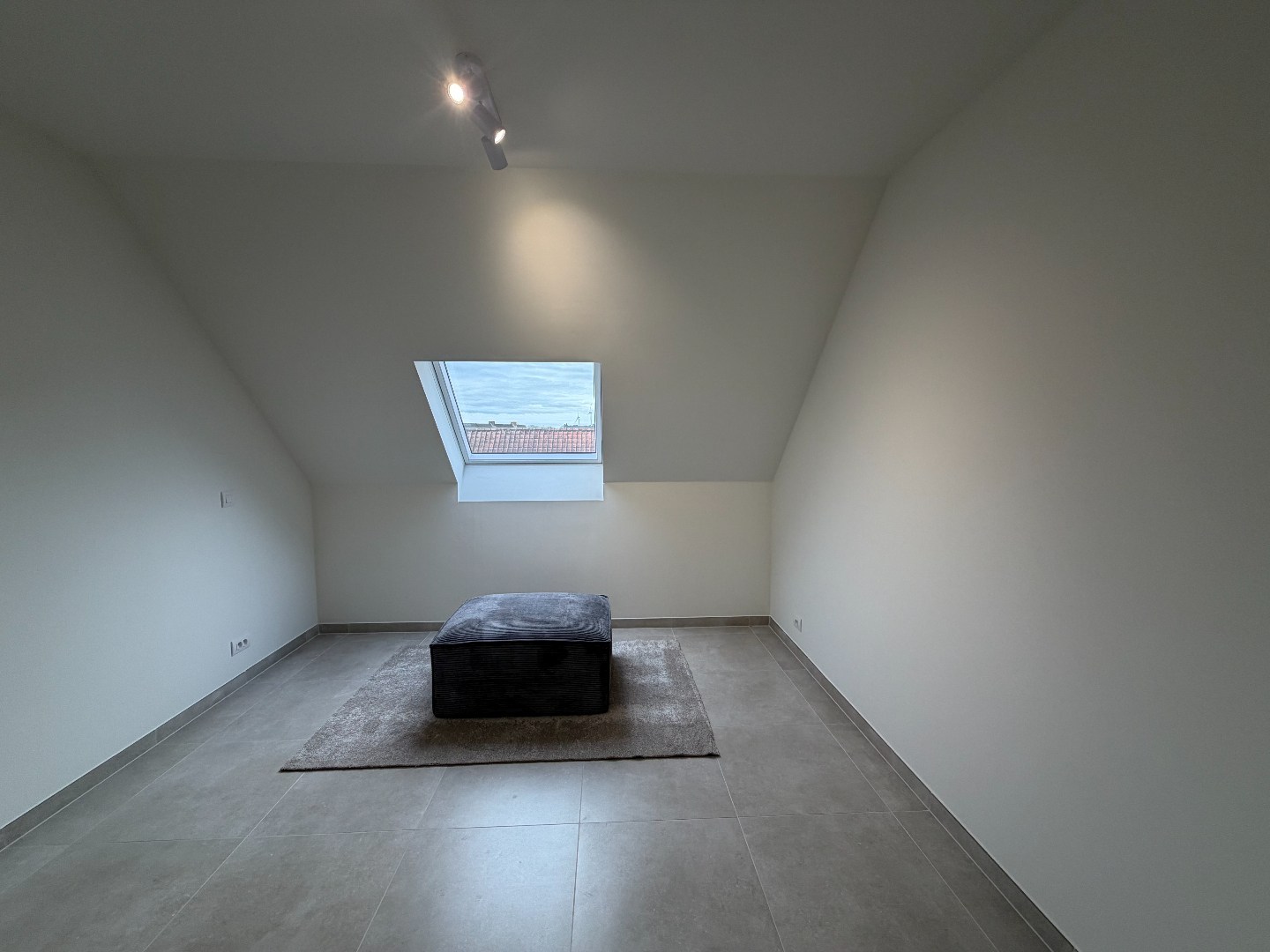 Te huur: Nieuwbouw 3-slaapkamer appartement in het centrum van Zulte 