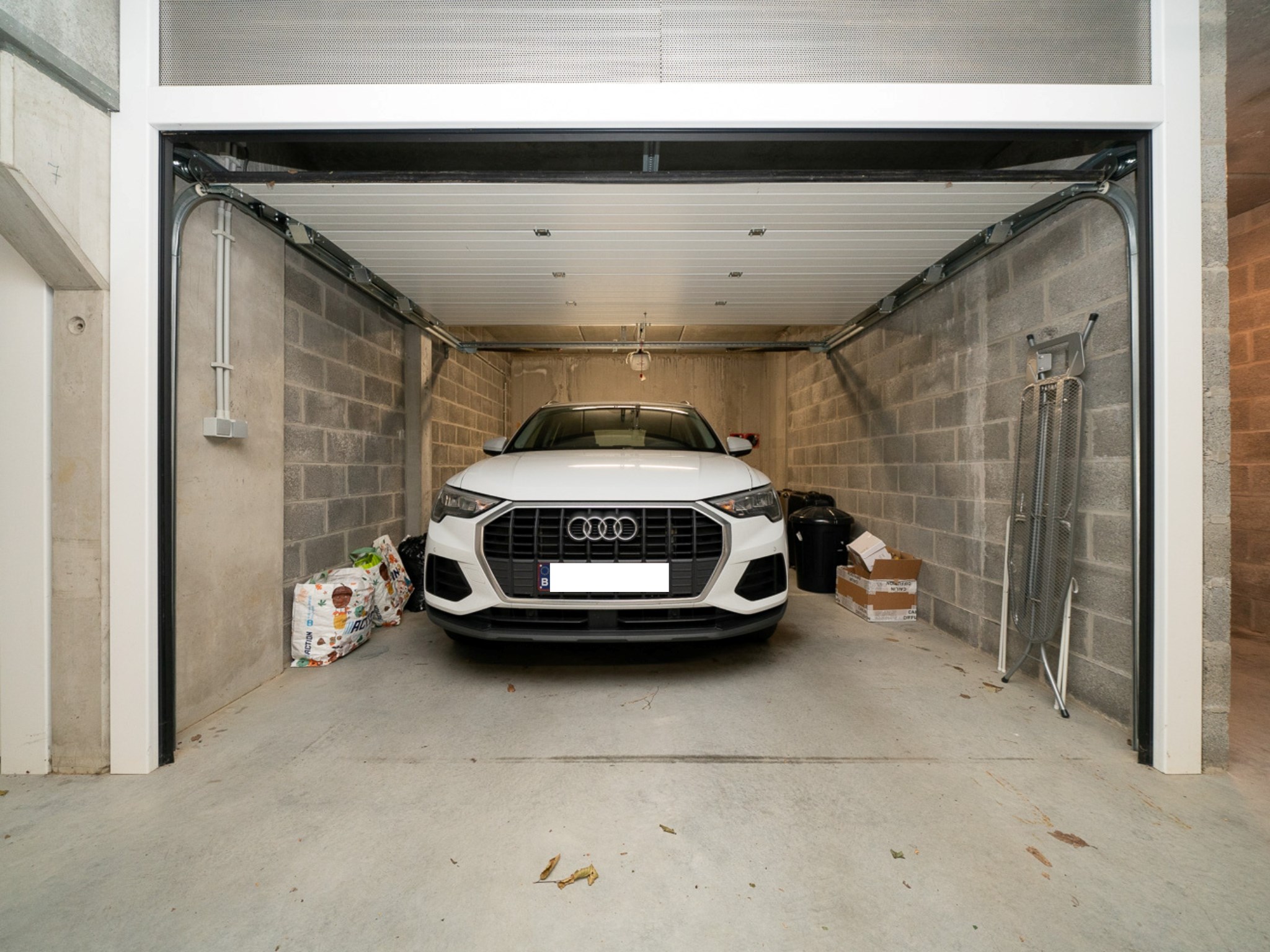 Prachtig nieuwbouwappartement met 2 kamers en garagebox 