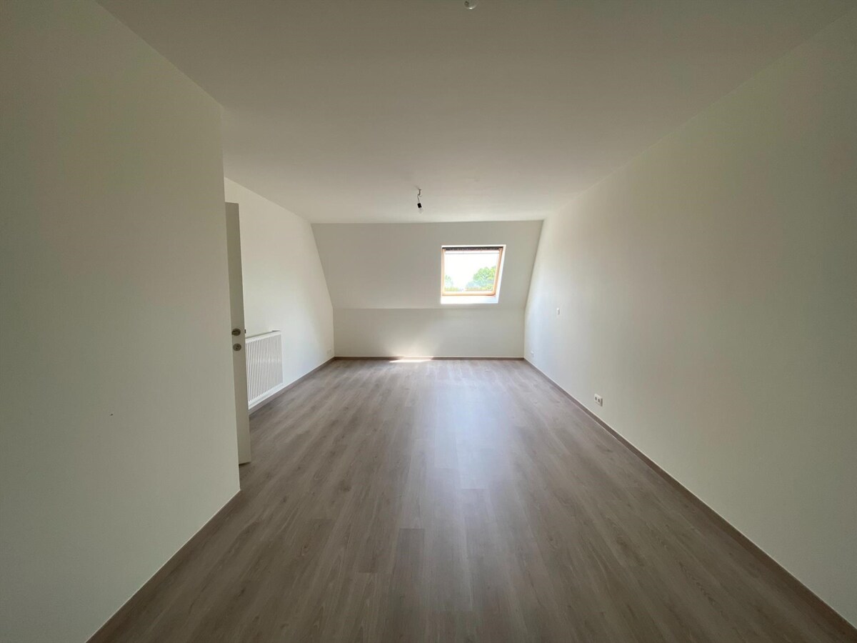 Ruim duplex-appartement met 3 slaapkamers 