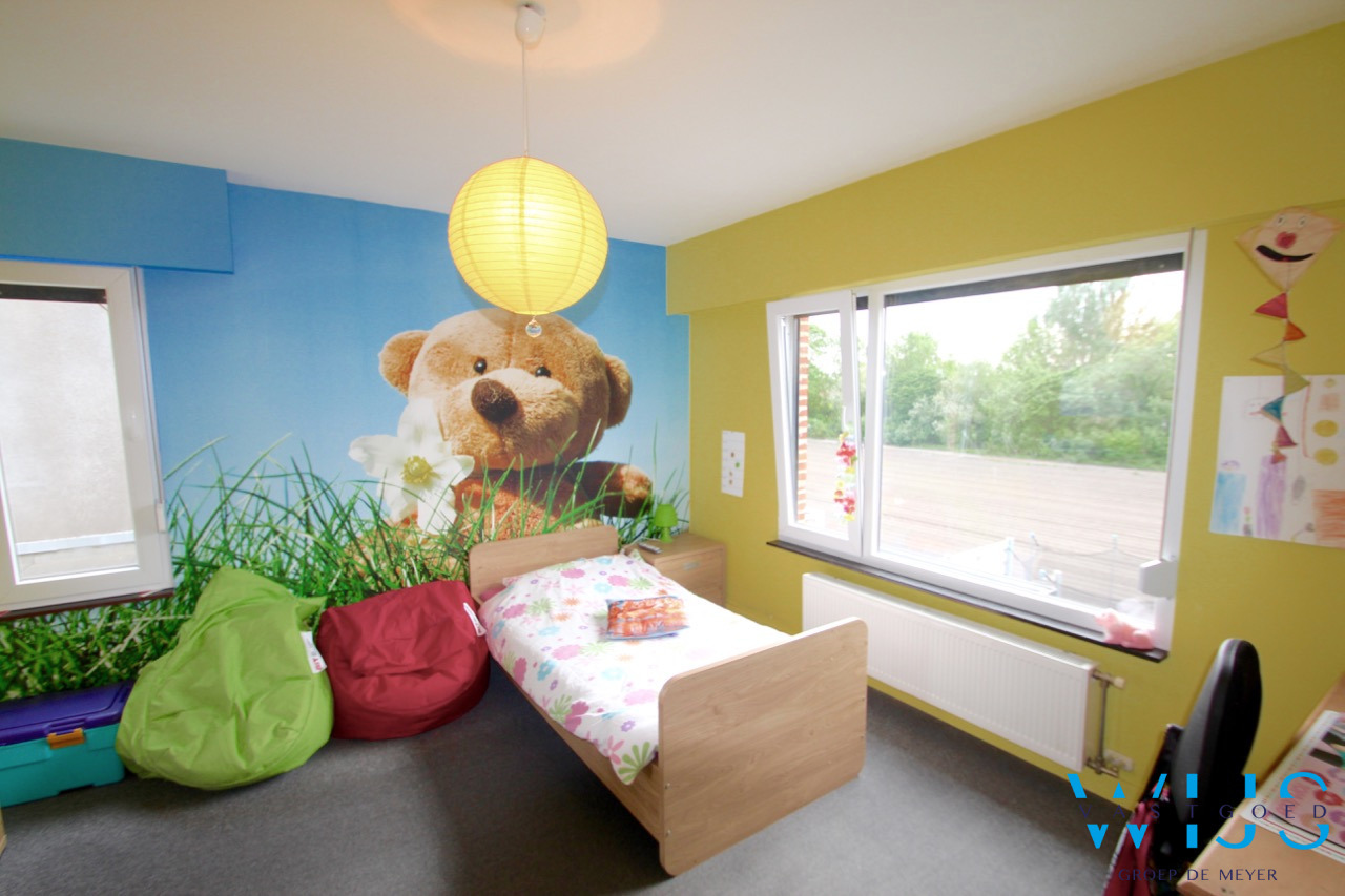 Unieke ruime gerenoveerde woning  ! 